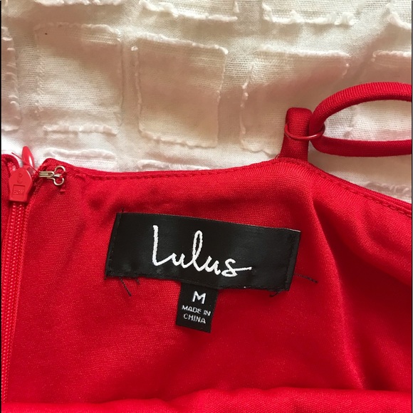 Red bodycon dress - Picture 3 of 4